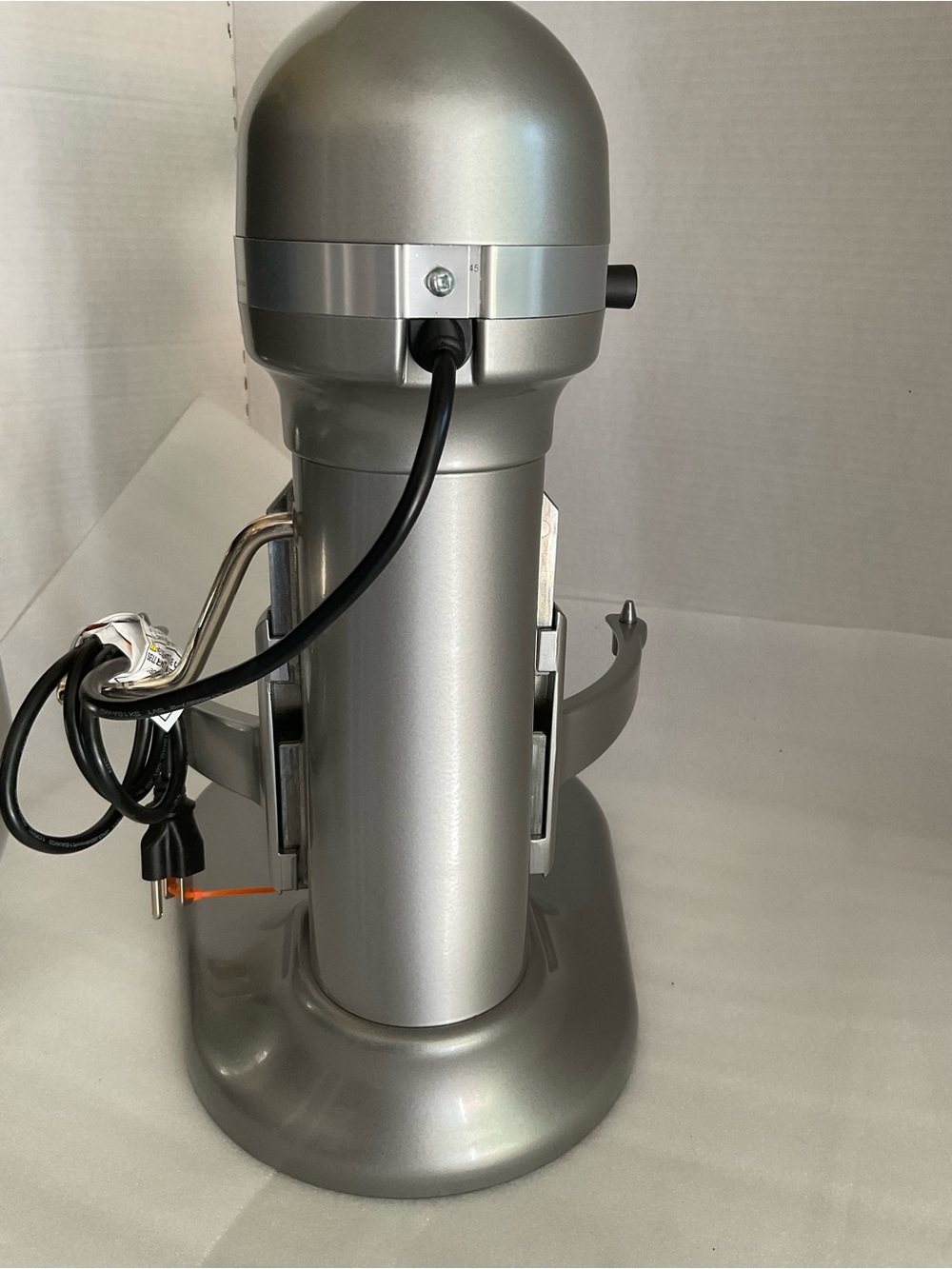 KitchenAid Silver Stand Mixer with Stainless Steel Bowl and Accessories - Picture 8 of 11